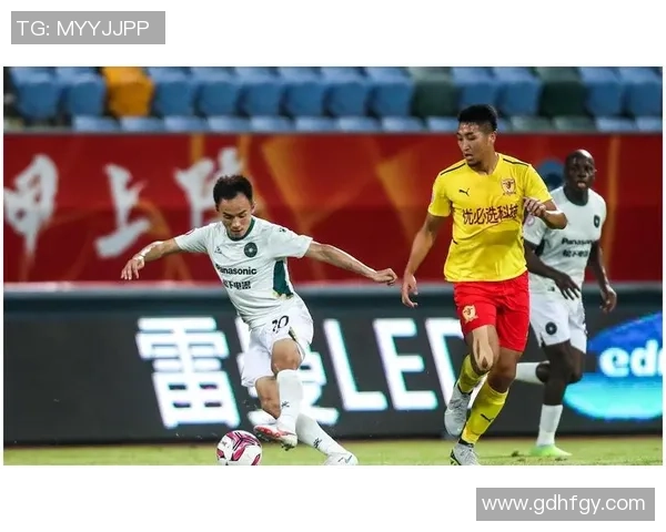 武汉羽毛球队以73分稳居冠军赛积分榜首位展现强劲实力